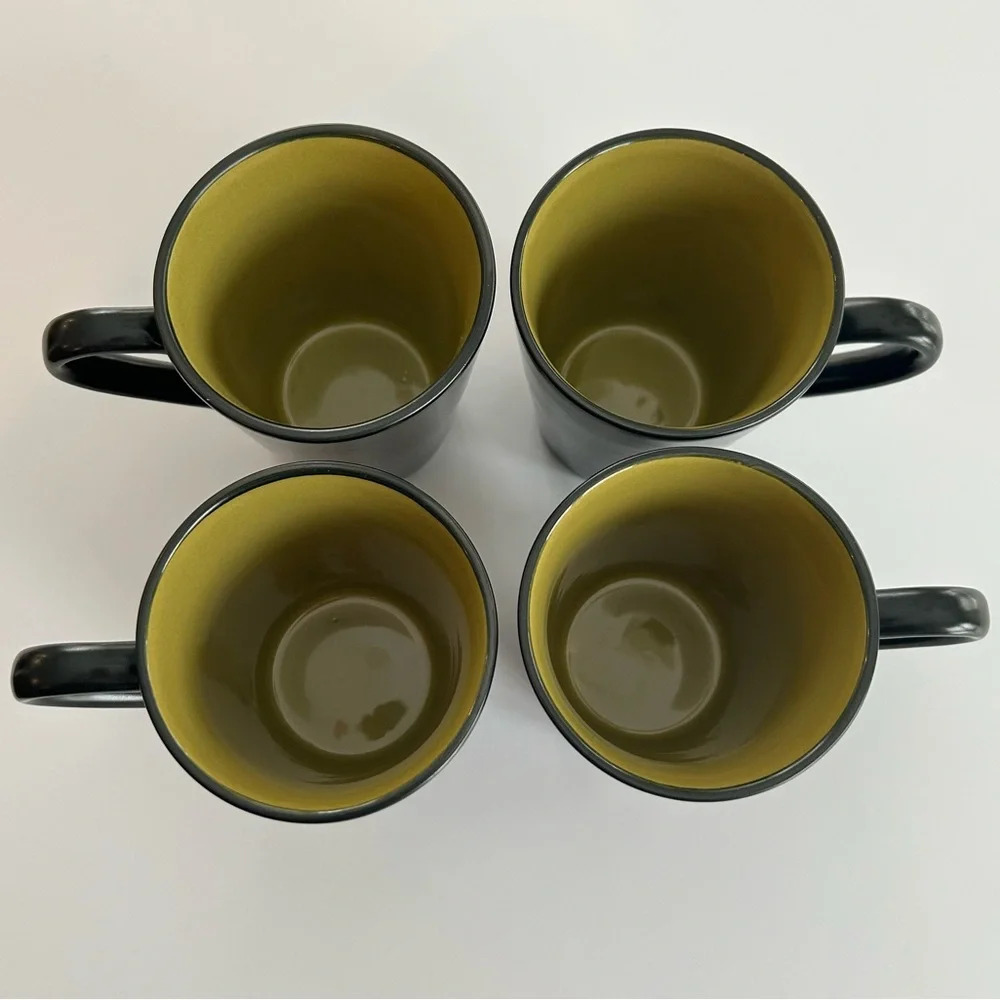 Pier 1 Ebony Rim Green Stoneware Coffee Mugs Set of 4 10 fl oz